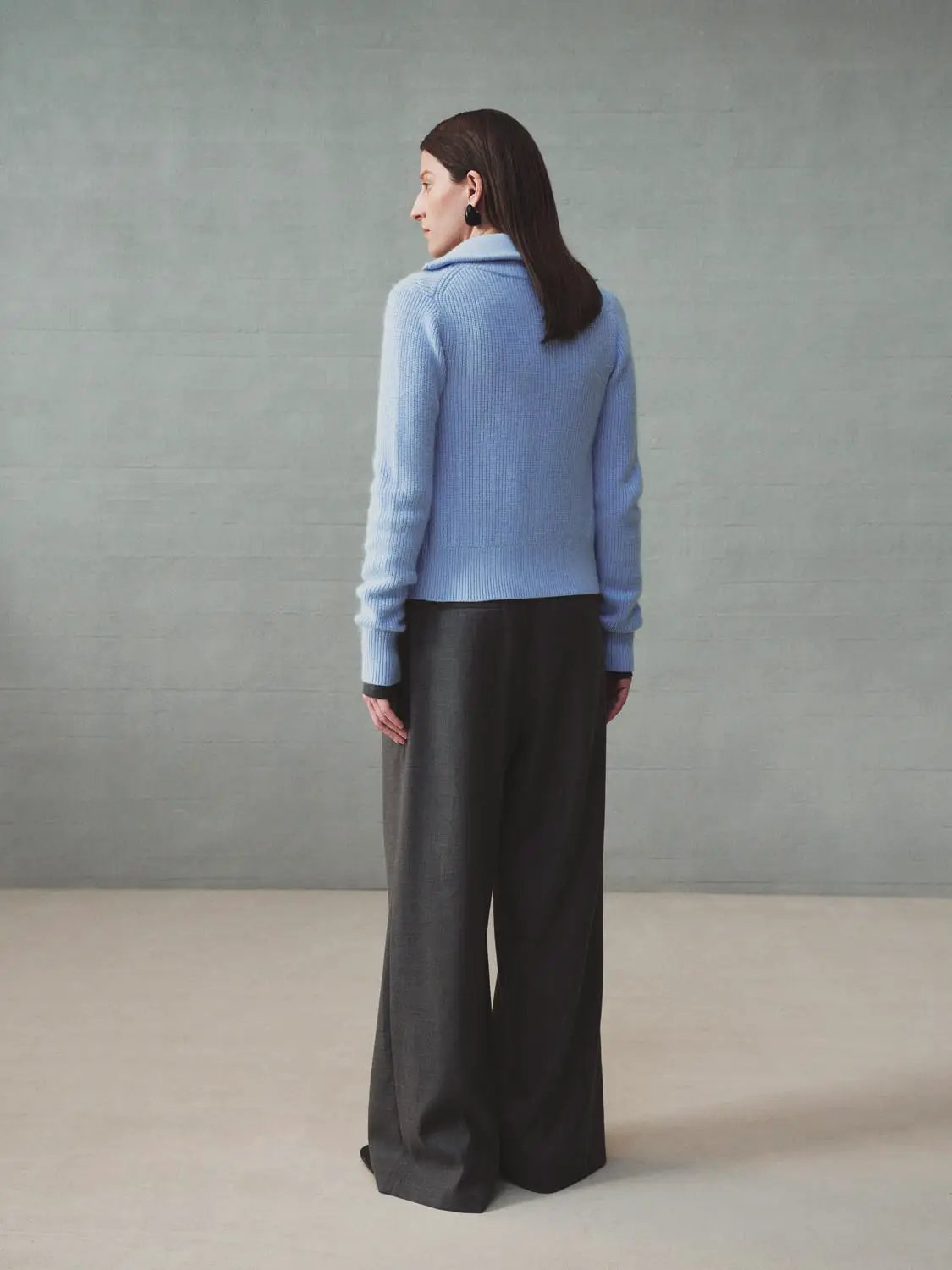 Cropped Ribbed Long Sleeve Zip-up Knit Jacket