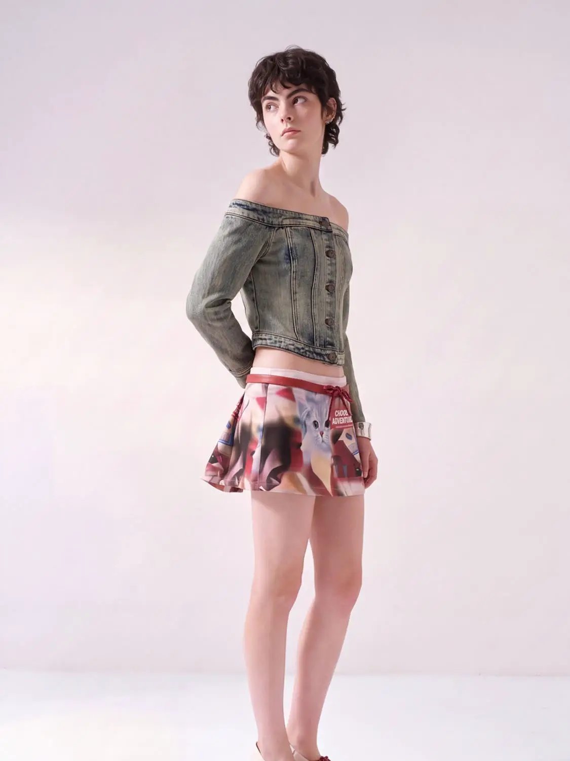 Long Sleeve Off Shoulder Button Washed Denim Cropped Top