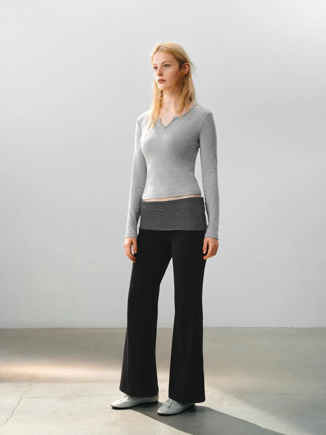 Ribbed Long Sleeve V-neck Cotton Blend T-Shirt