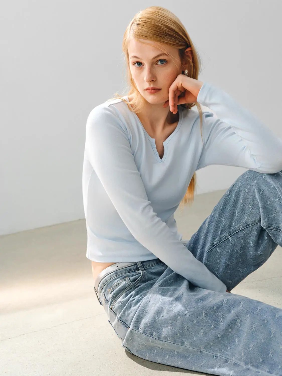 Ribbed Long Sleeve V-neck Cotton Blend T-Shirt