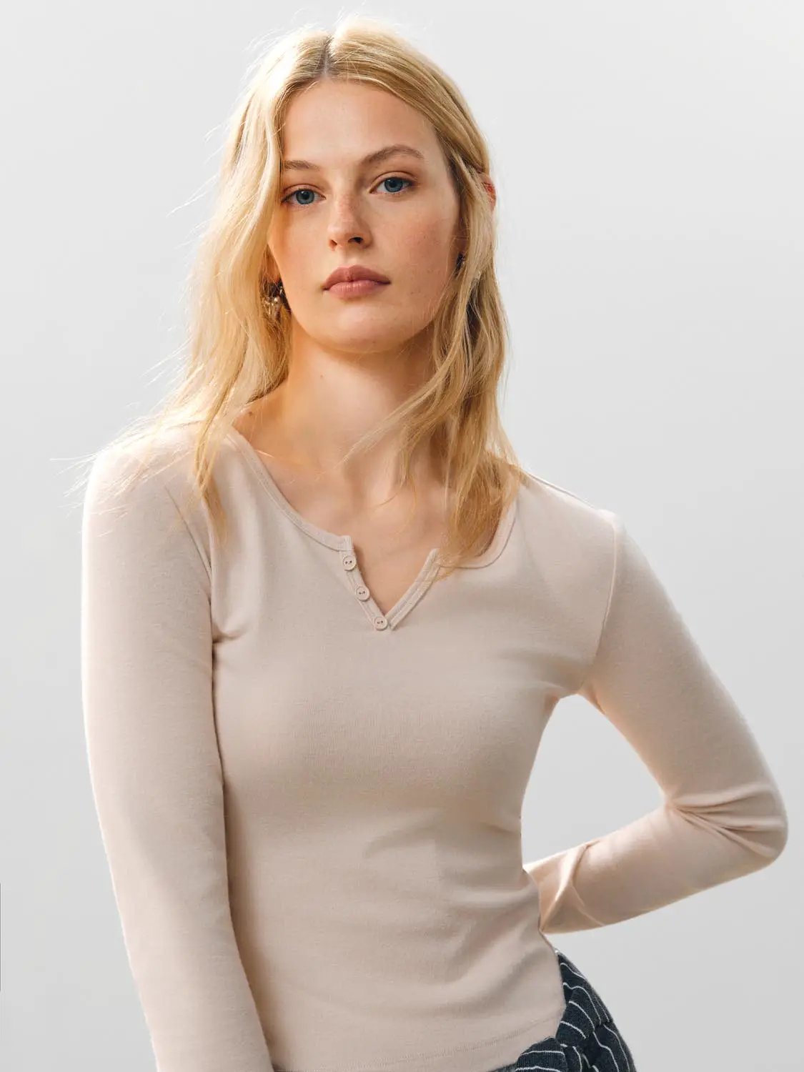 Ribbed Long Sleeve V-neck Cotton Blend T-Shirt