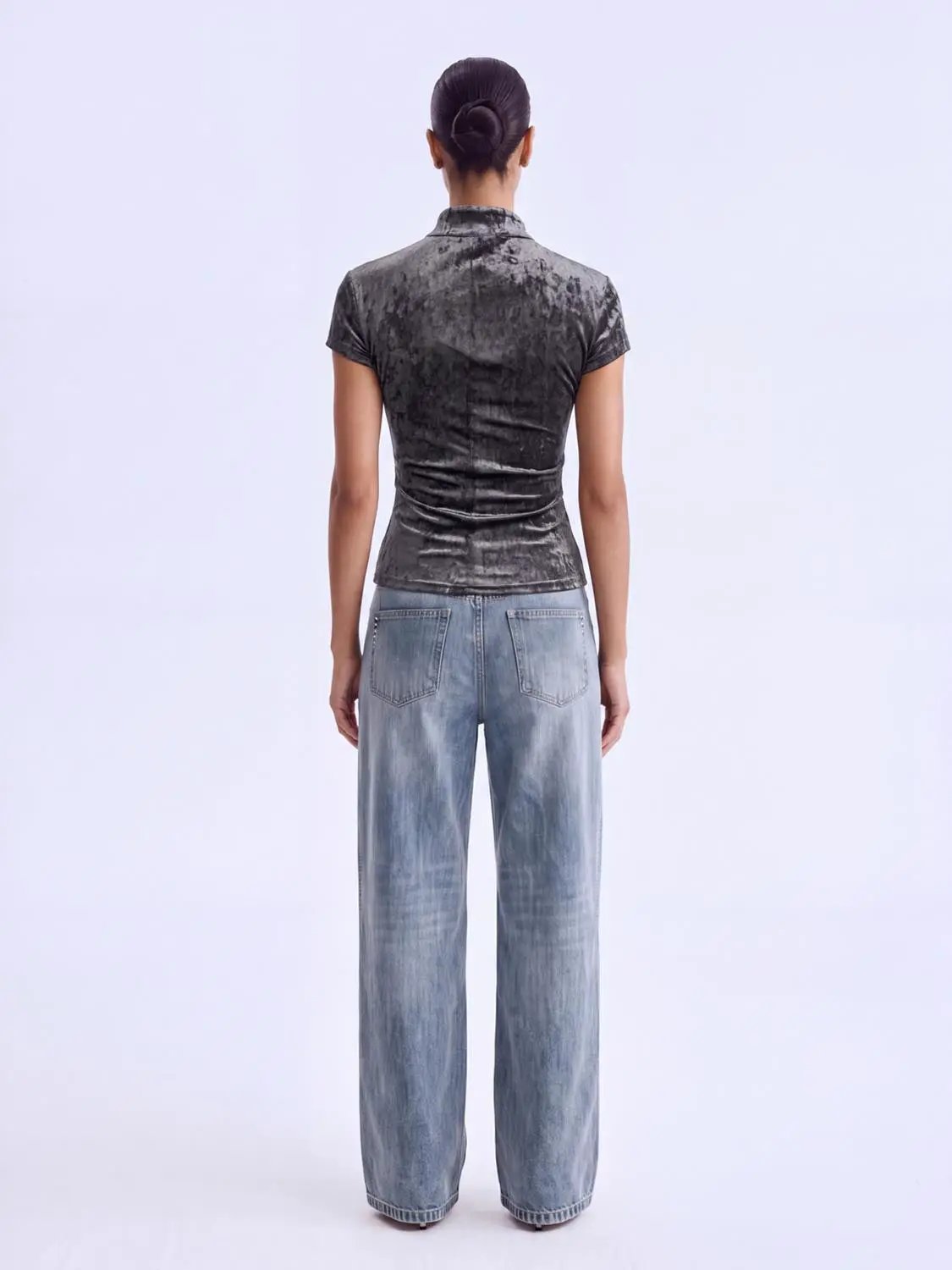 Textured Keyhole Mandarin Collar Short Sleeve T-Shirt