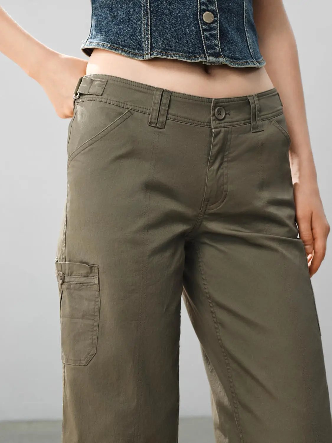 Cotton Wide-leg Cargo Pants Button Front Tie Hem