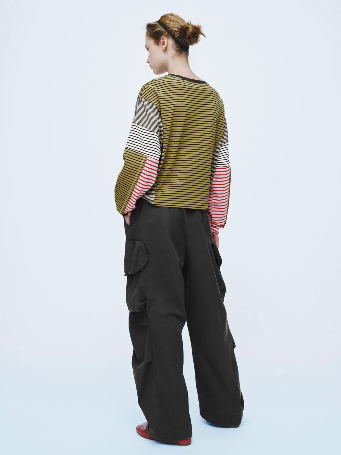 Oversized Drawstring Waist Barrel-Leg Cargo Pants