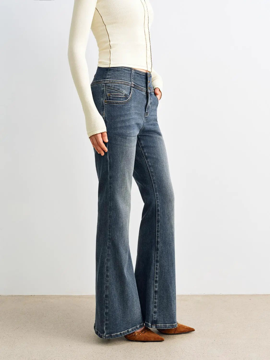 Vintage High-waisted Button Fly Flared Cotton Blend Jeans