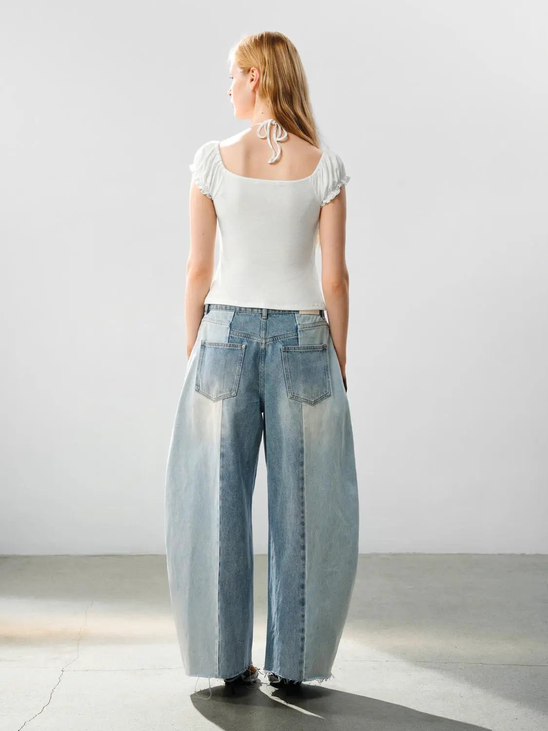 Light Wash Low-rise Panelled Wide-leg Cotton Jeans