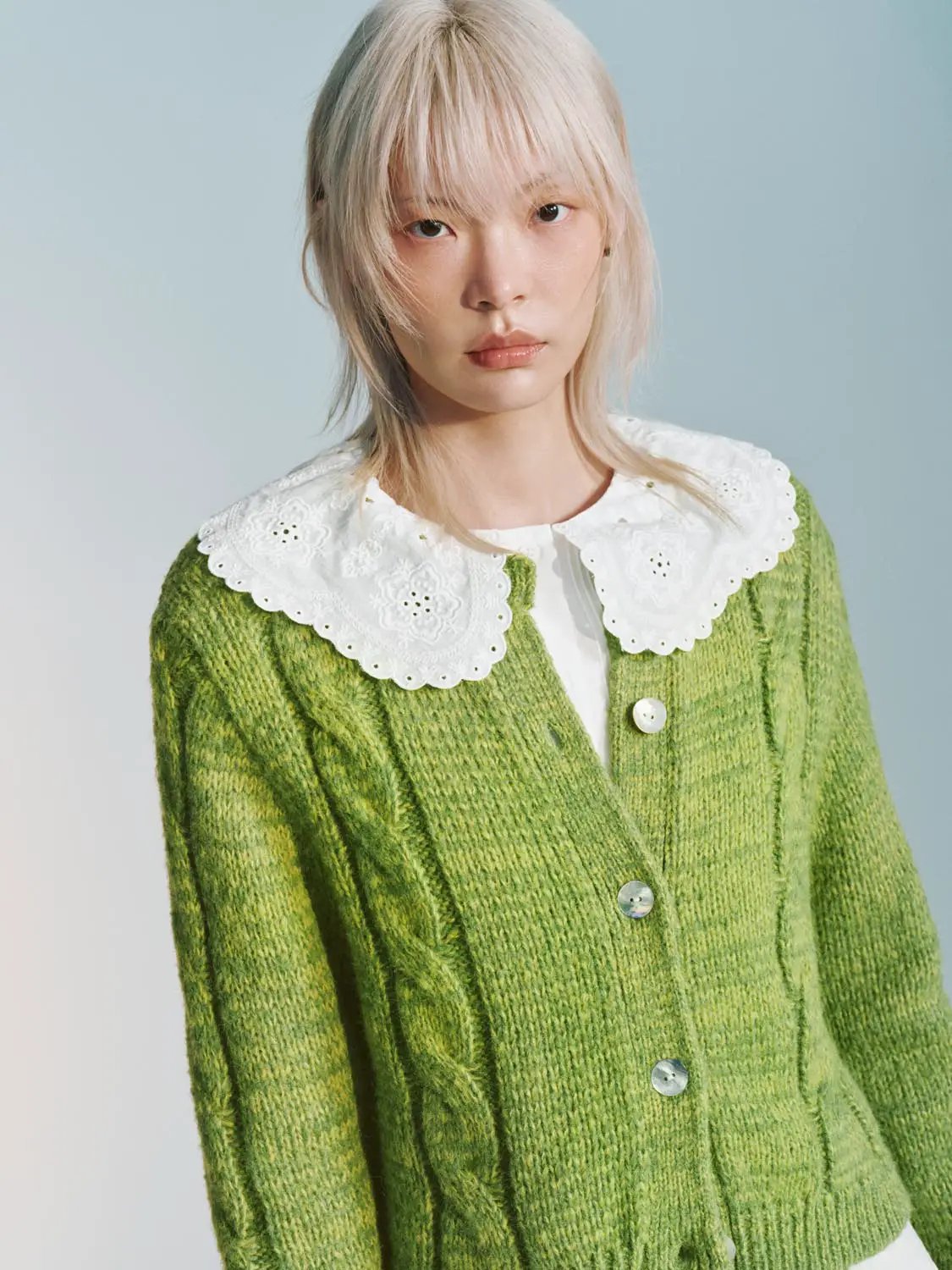 Vintage Cable Knit Single Breasted Cropped Knit Cardigan
