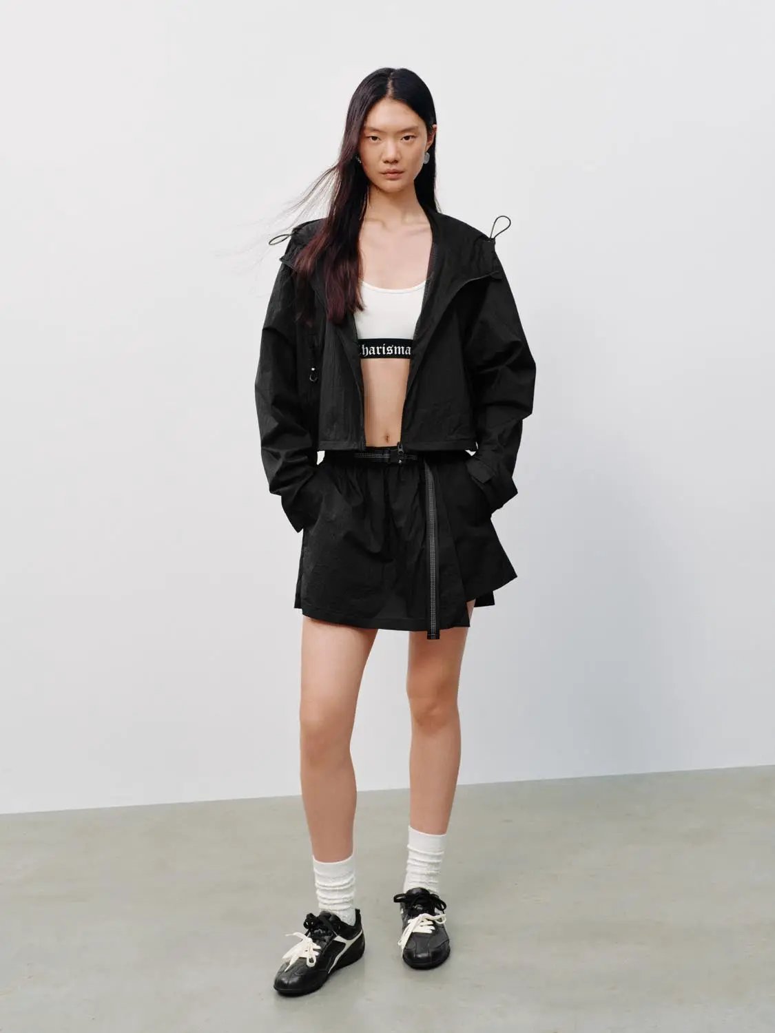 Hooded Long Sleeve Lightweight Cropped Zipper Jacket