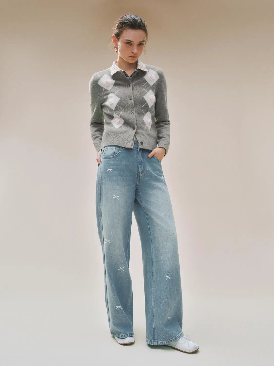 Scattered Cross Embroidered Wide-leg Cotton Jeans