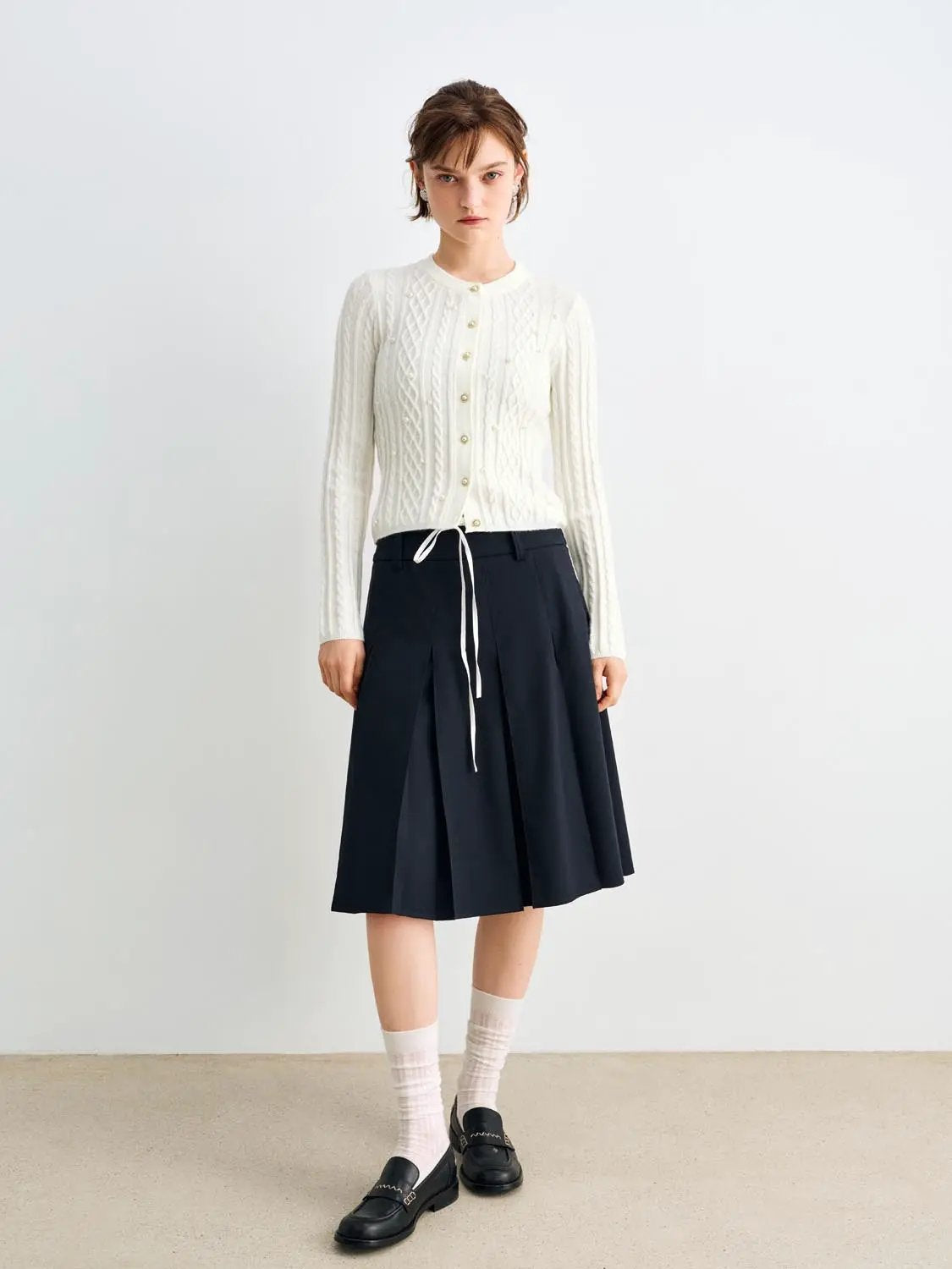Cable Knit Pearl Button Crew Neck Long Sleeve Cardigan