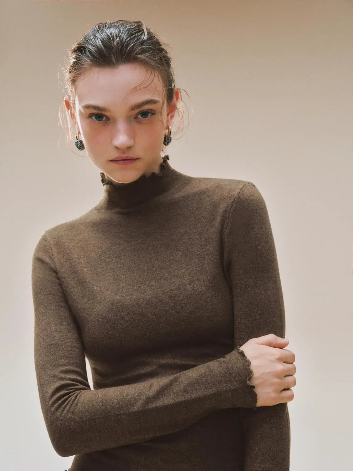 Ruffled Mock Neck Wavy Hem Long Sleeve Knit Top