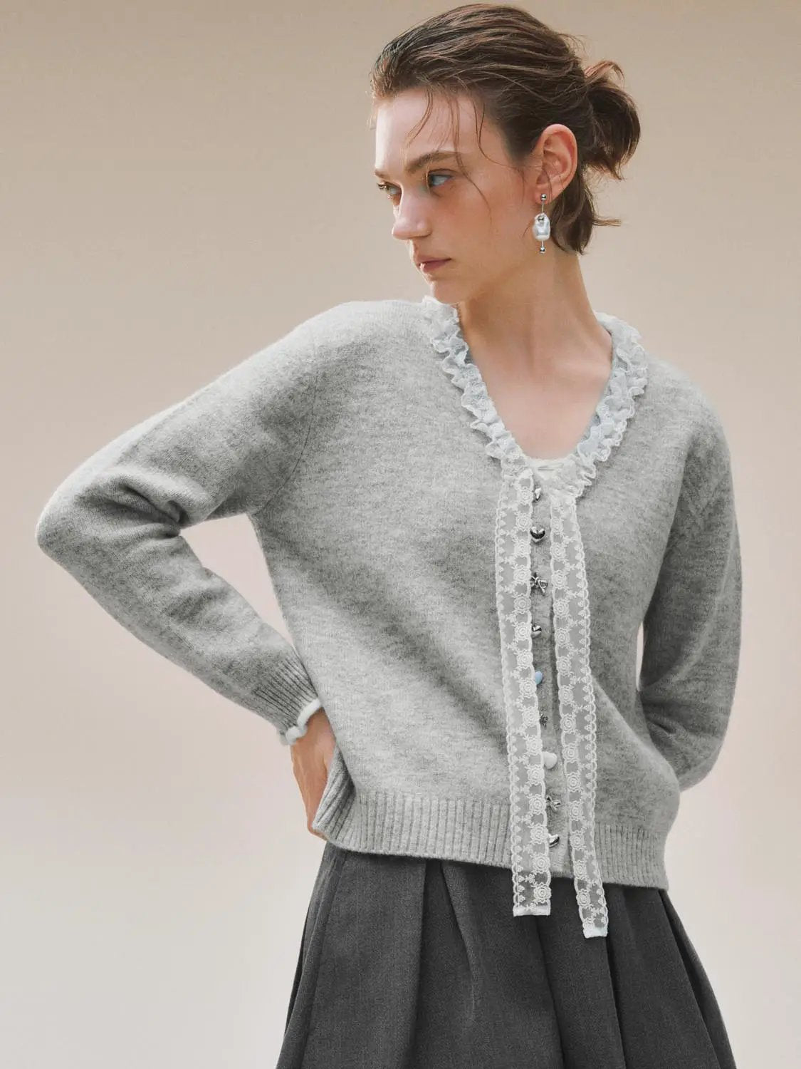 Knit Ruffle V-neck Button Front Long Sleeve Cardigan