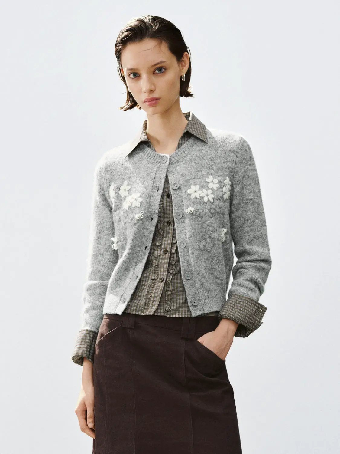 Floral Embroidered Crew Neck Long Sleeve Cardigan