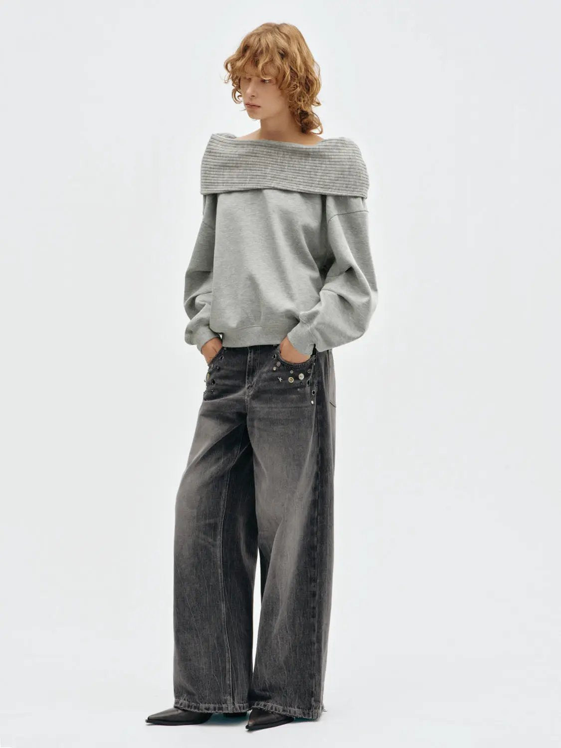 Folded Collar Off-Shoulder Long Sleeve Sweatshirt