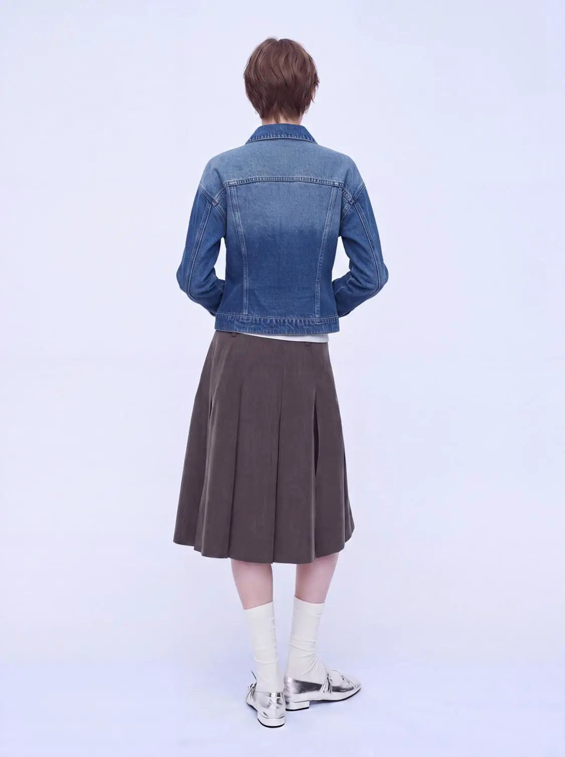 Lapel Collar Flap Pocket Button Up Cropped Denim Jacket