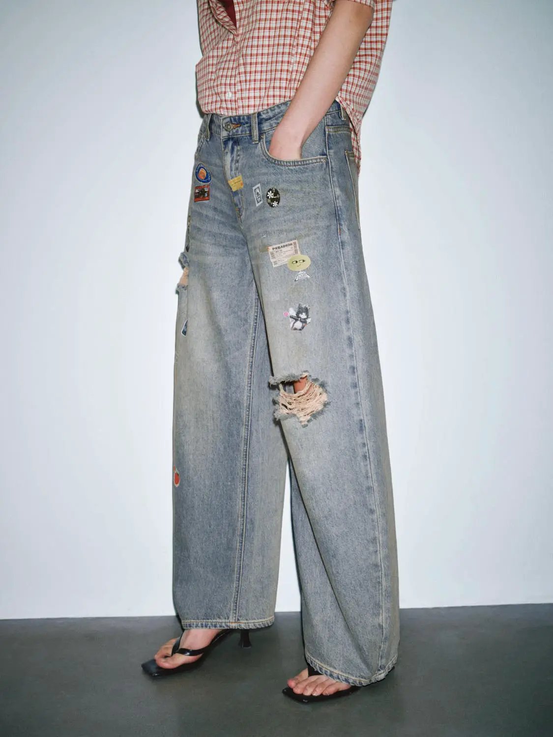 Patchwork Raw Detail Barrel Leg Denim Jeans