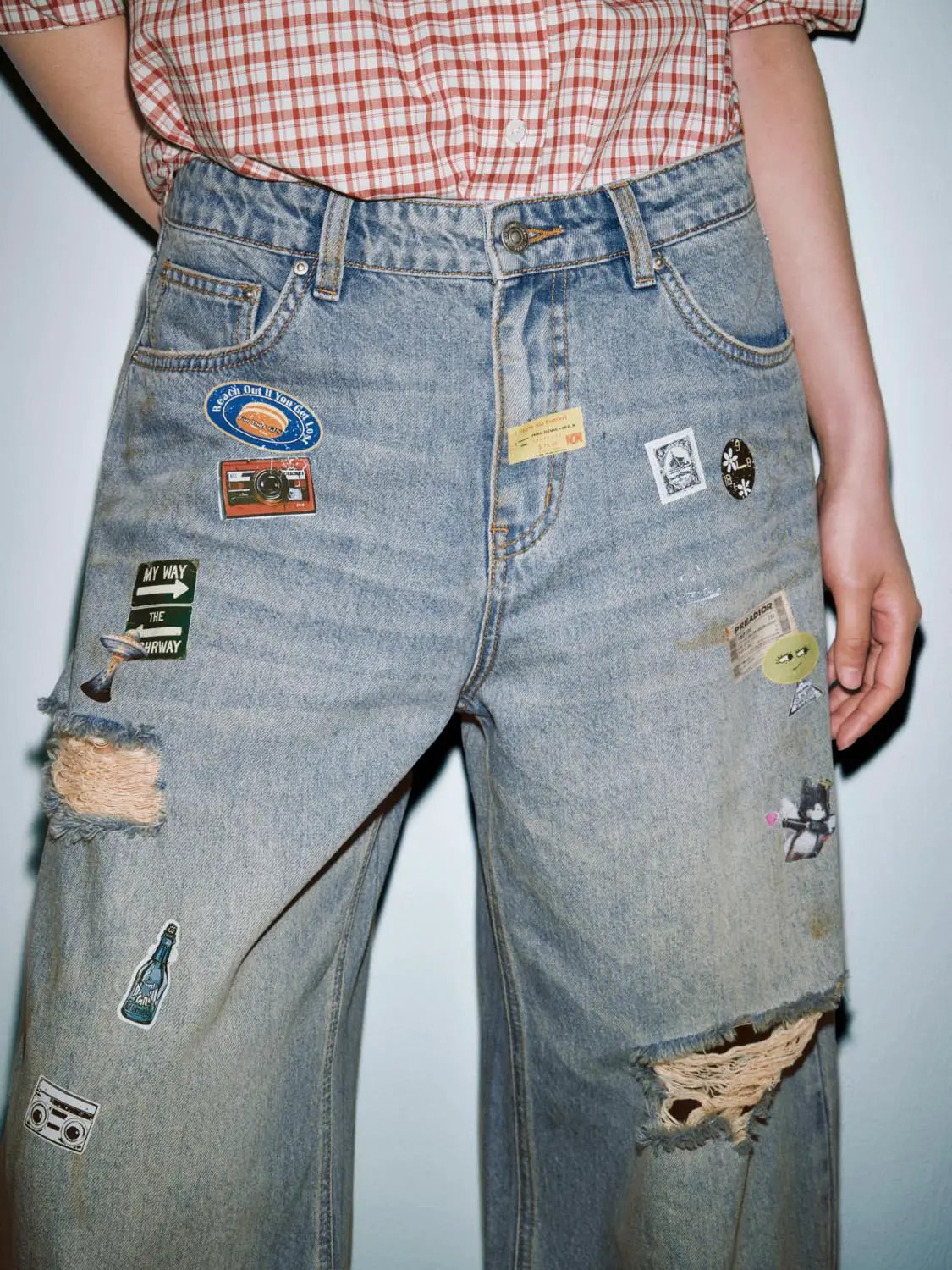 Patchwork Raw Detail Barrel Leg Denim Jeans