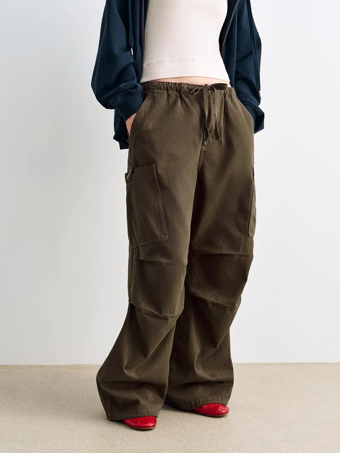 Panelled Wide-leg Drawstring Waist Cotton Cargo Pants