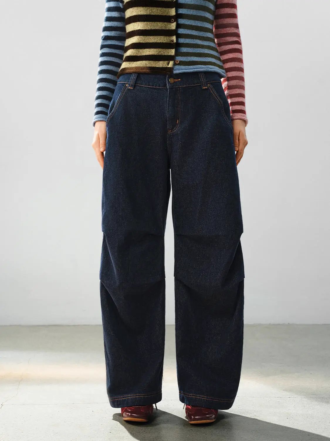 Medium Thickness Paneled Wide-leg Cotton Jeans