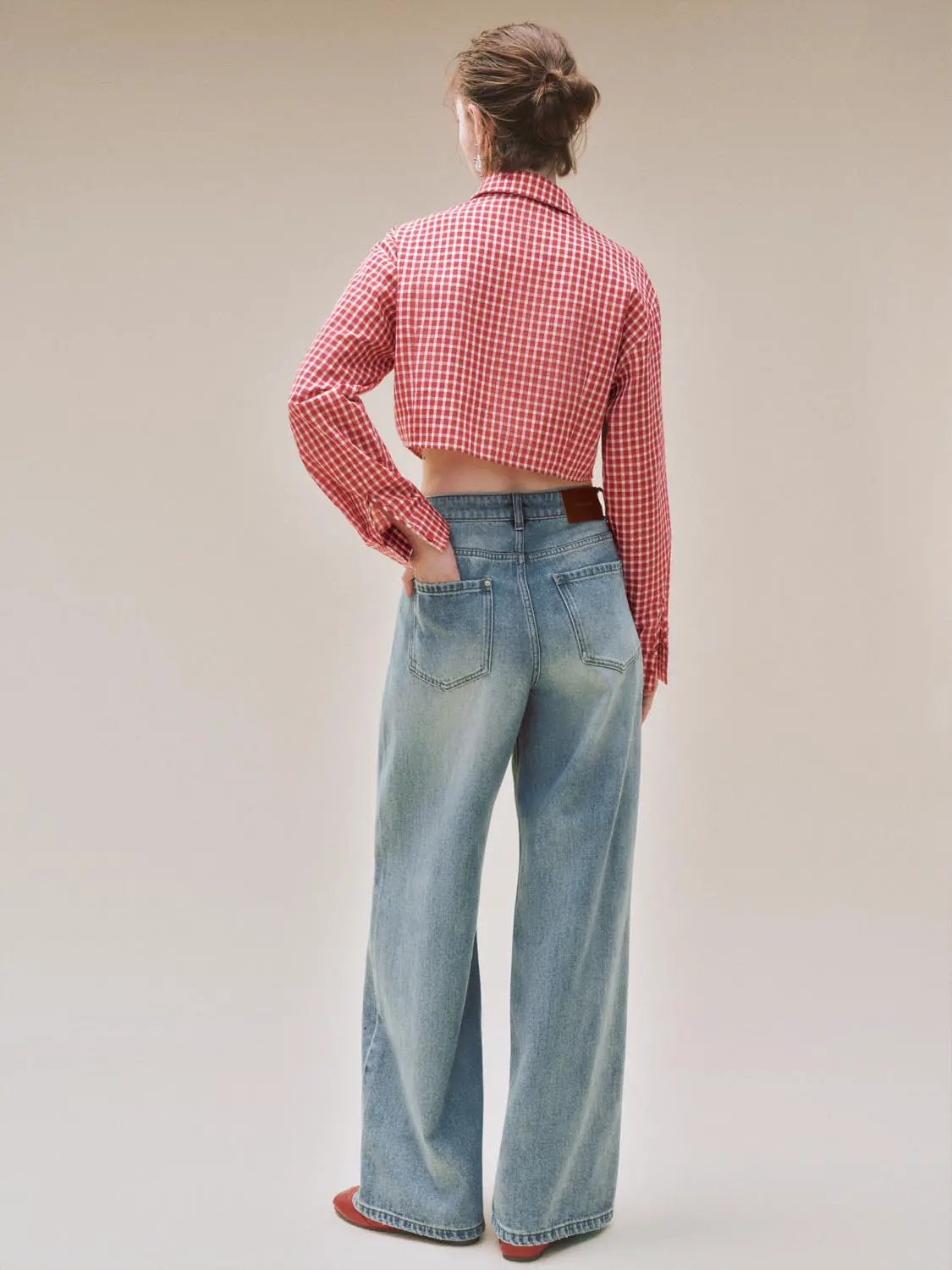 Light Wash High-waisted Wide-leg Cotton Jeans