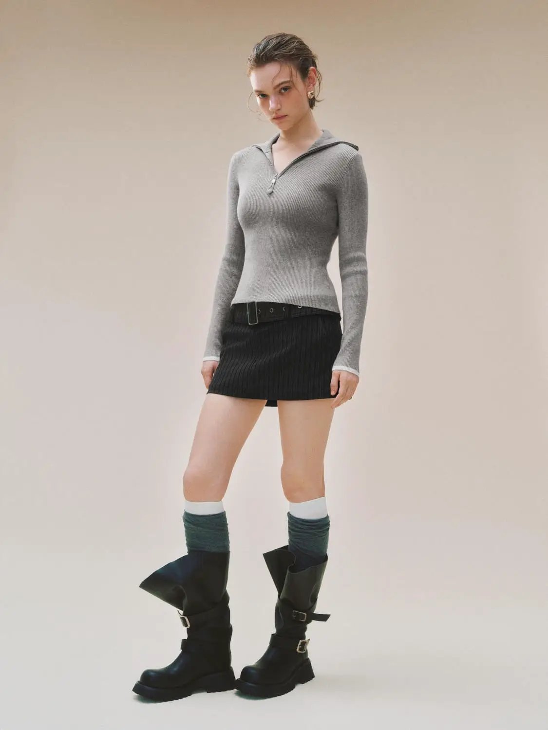 Ribbed Fitted Half Zip Long Sleeve Sweater