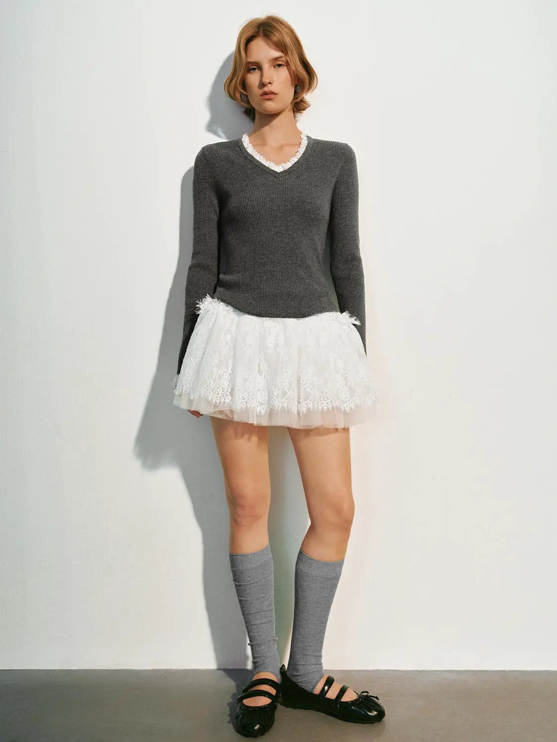 Ribbed Lace Trim V-Neck Long Sleeve Knit Sweater