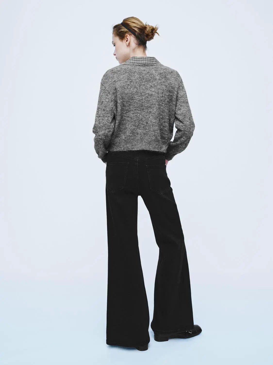 Bow Detail V-neck Long Sleeve Knit Cardigan