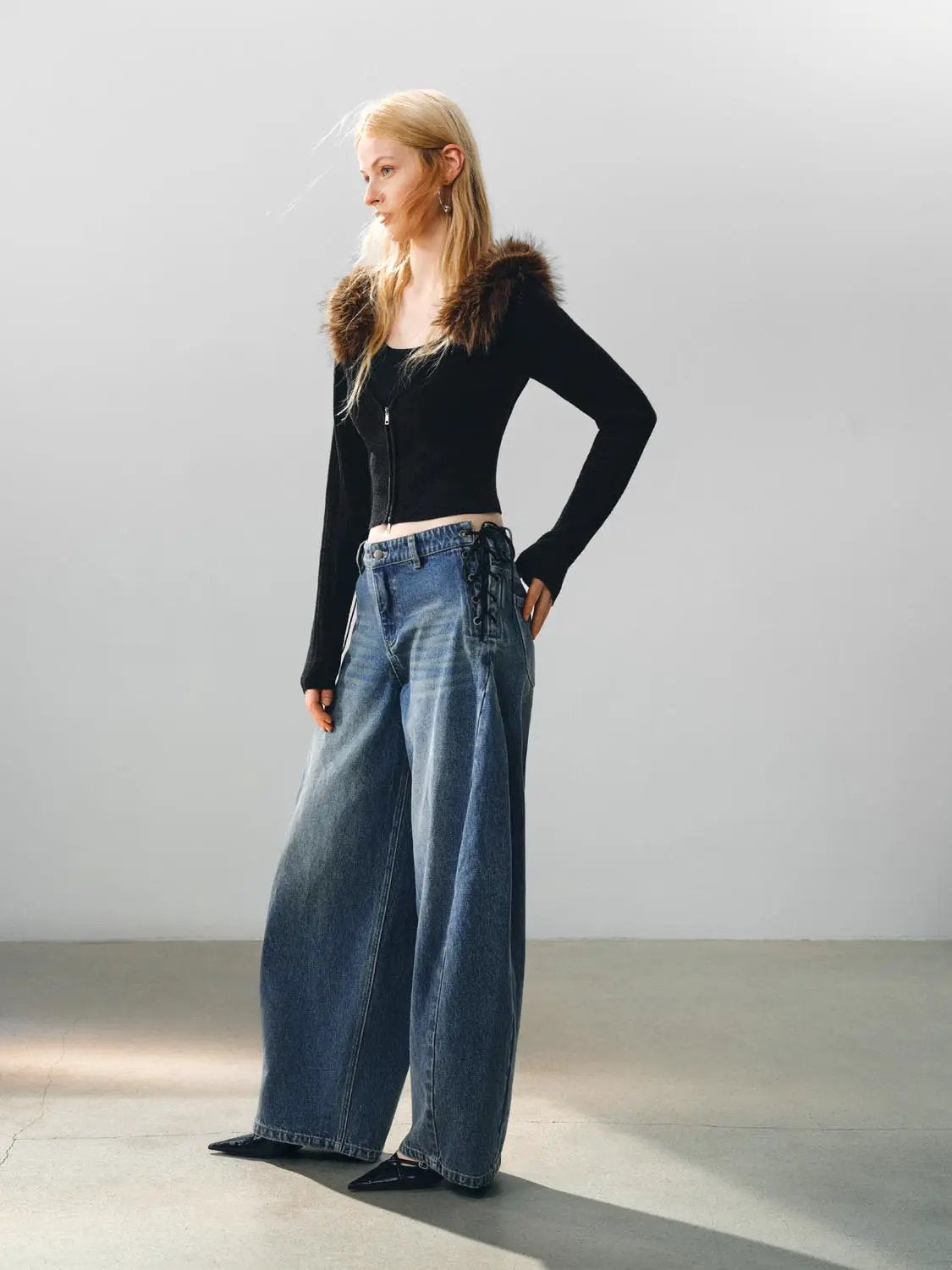 Ribbed Zip Front Fake Fur Collar Cropped Long Sleeve Knit Top