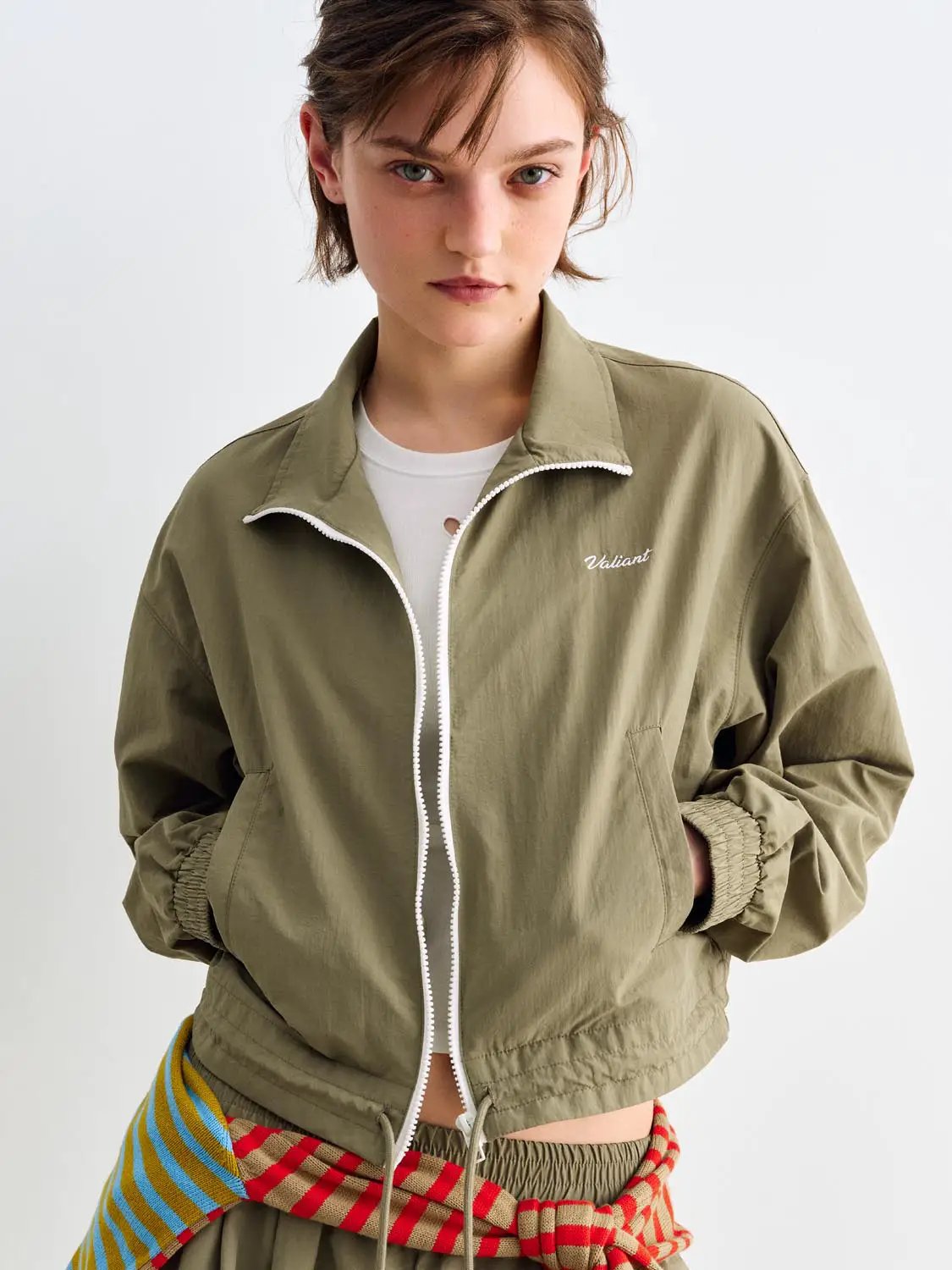 Zip Front Drawstring Hem Elastic Long Sleeve Jacket