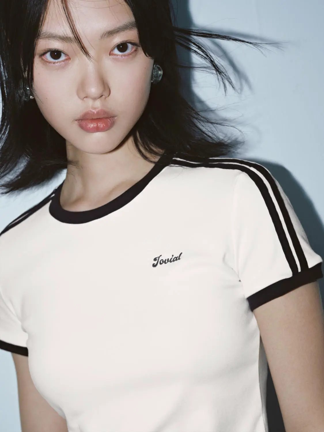Short Sleeve Contrast Trim Fitted Waist Cotton T-Shirt