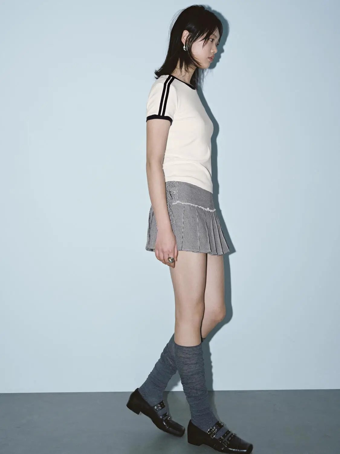 Short Sleeve Contrast Trim Fitted Waist Cotton T-Shirt
