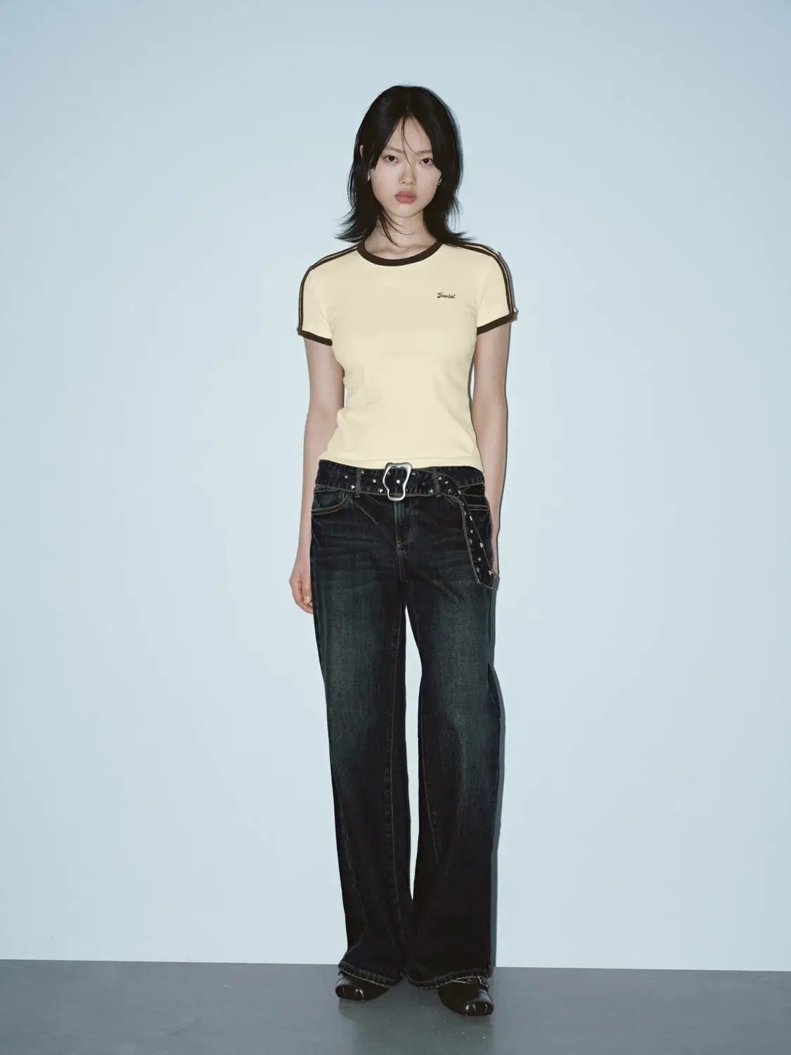 Short Sleeve Contrast Trim Fitted Waist Cotton T-Shirt