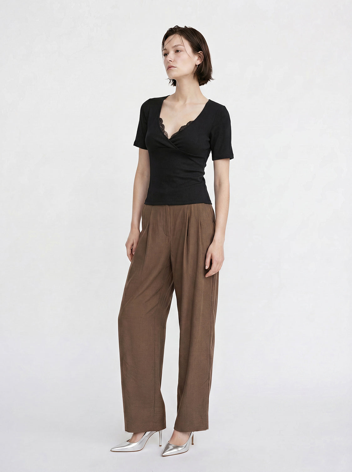 Lace Trim Wrap V Neck Short Sleeve Cropped Slim Top