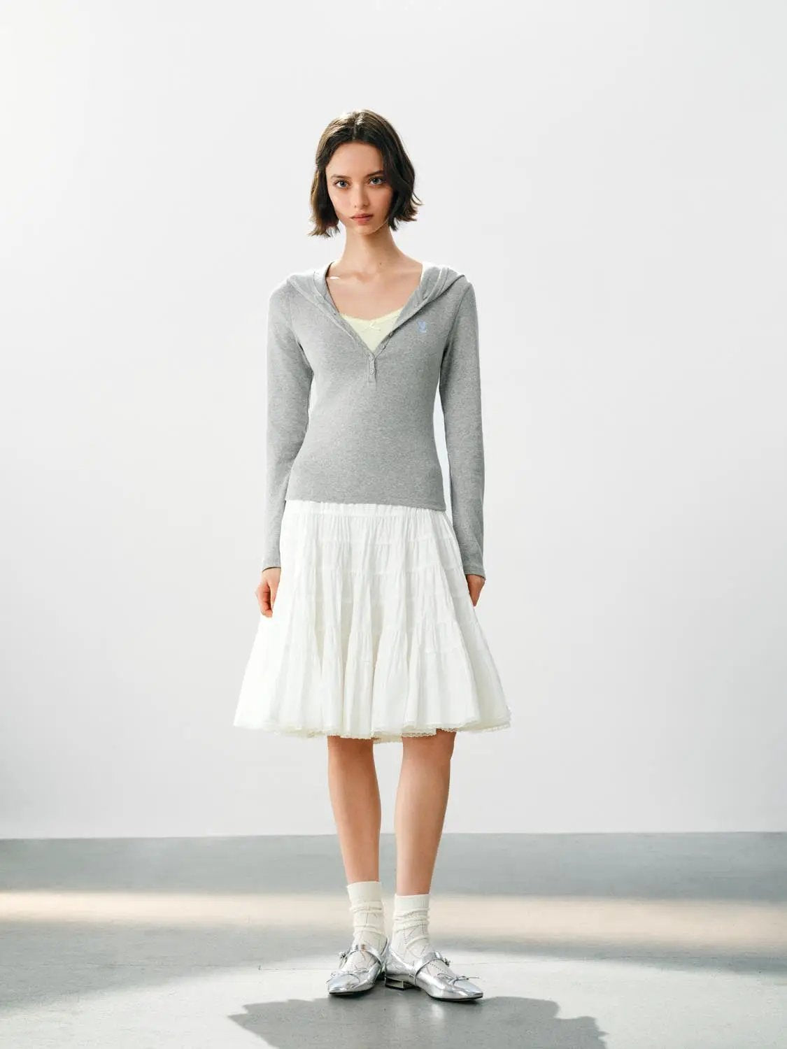 Embroidered Button Front Long Sleeve Cotton Blend Pullover