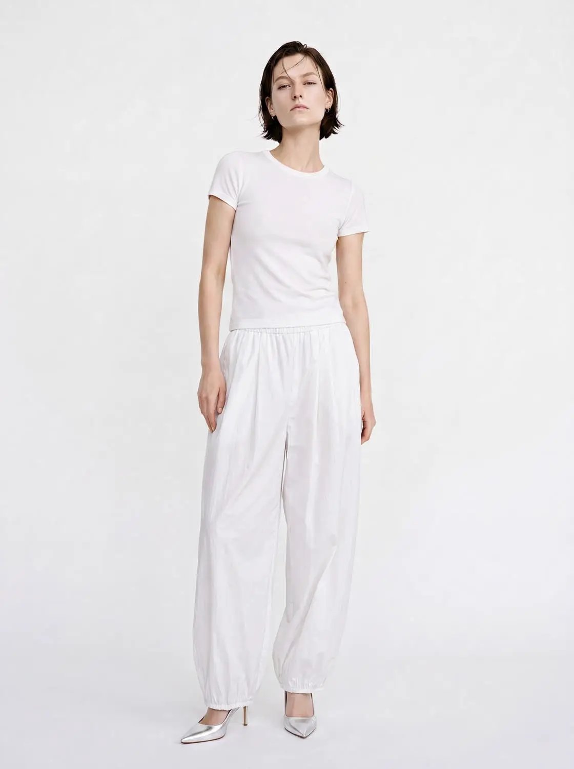 Elastic-waist Pleated Wide-leg Jogger Pants