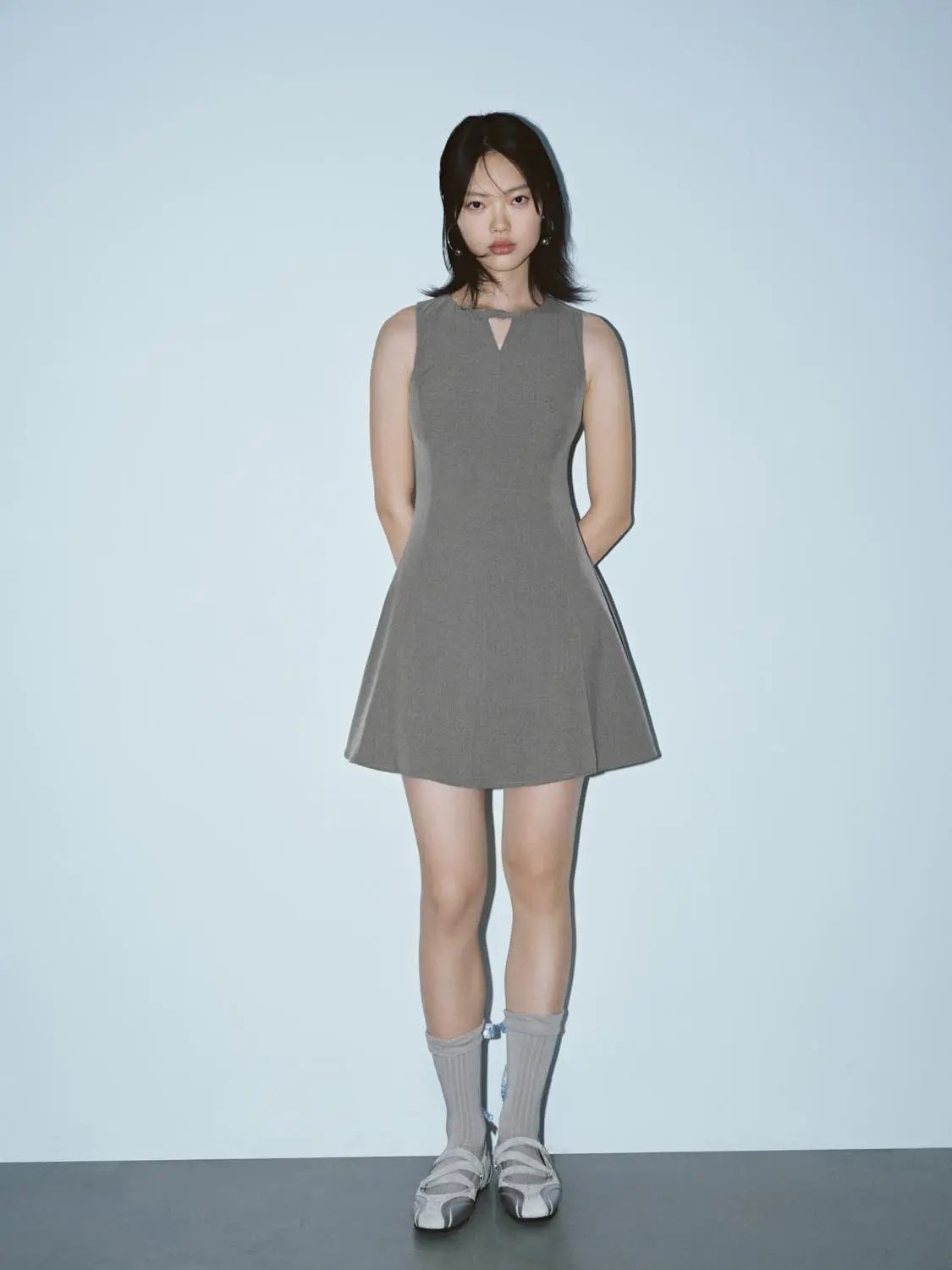 Sleeveless Notch Neck Fitted Waist Cotton Mini Dress