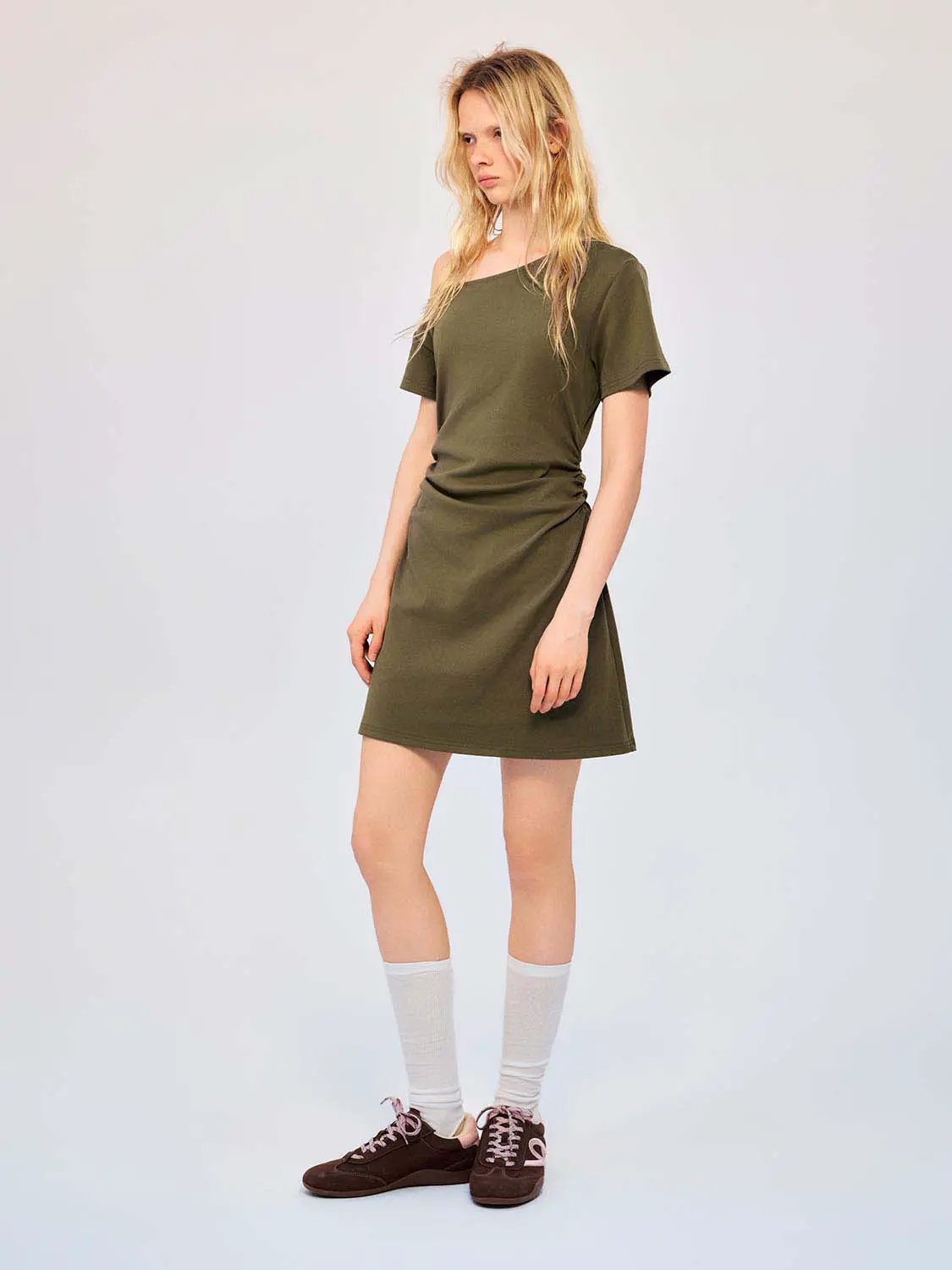Slim One Shoulder Short Sleeve Side Ruched Mini Dress