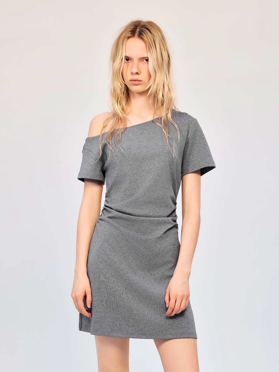 Slim One Shoulder Short Sleeve Side Ruched Mini Dress