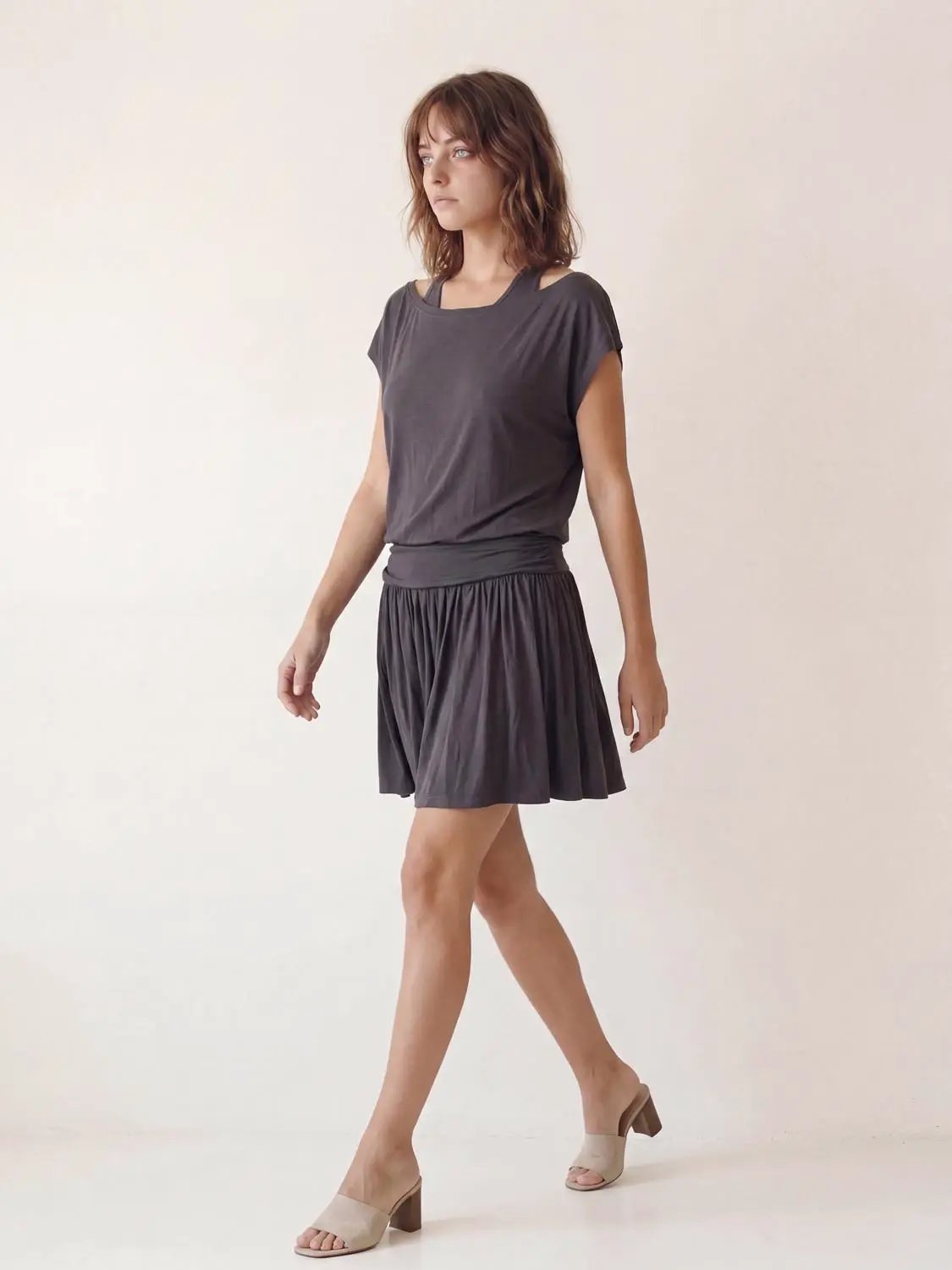 A-line Charcoal Solid Ruched Waist Short Sleeve Dress