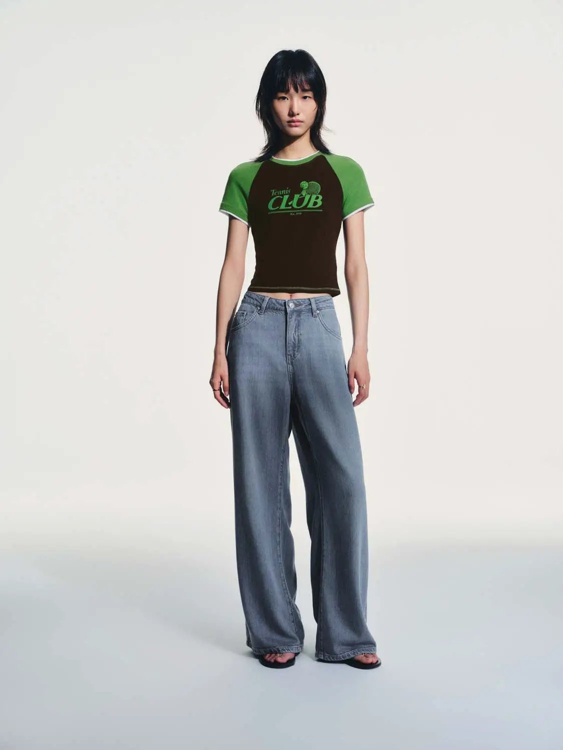 Comfortable Flattering Fit Wide Leg Denim Jeans