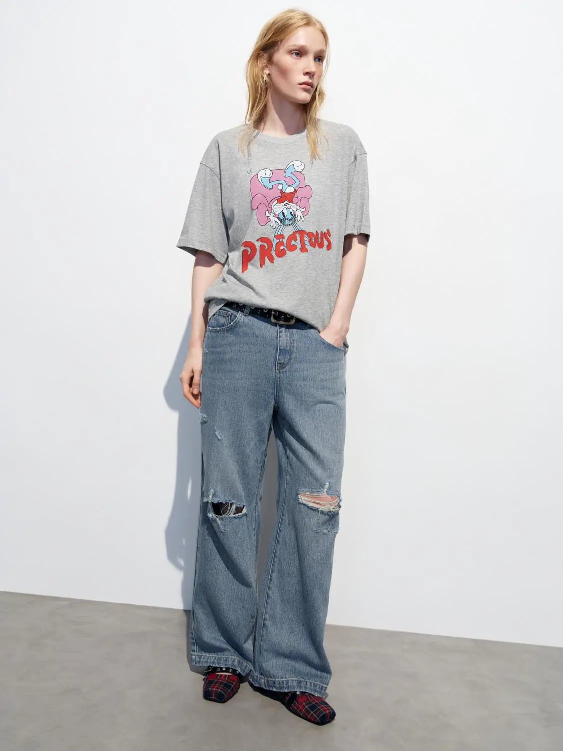 Relaxed Fit Ripped Wide-leg Distressed Jeans