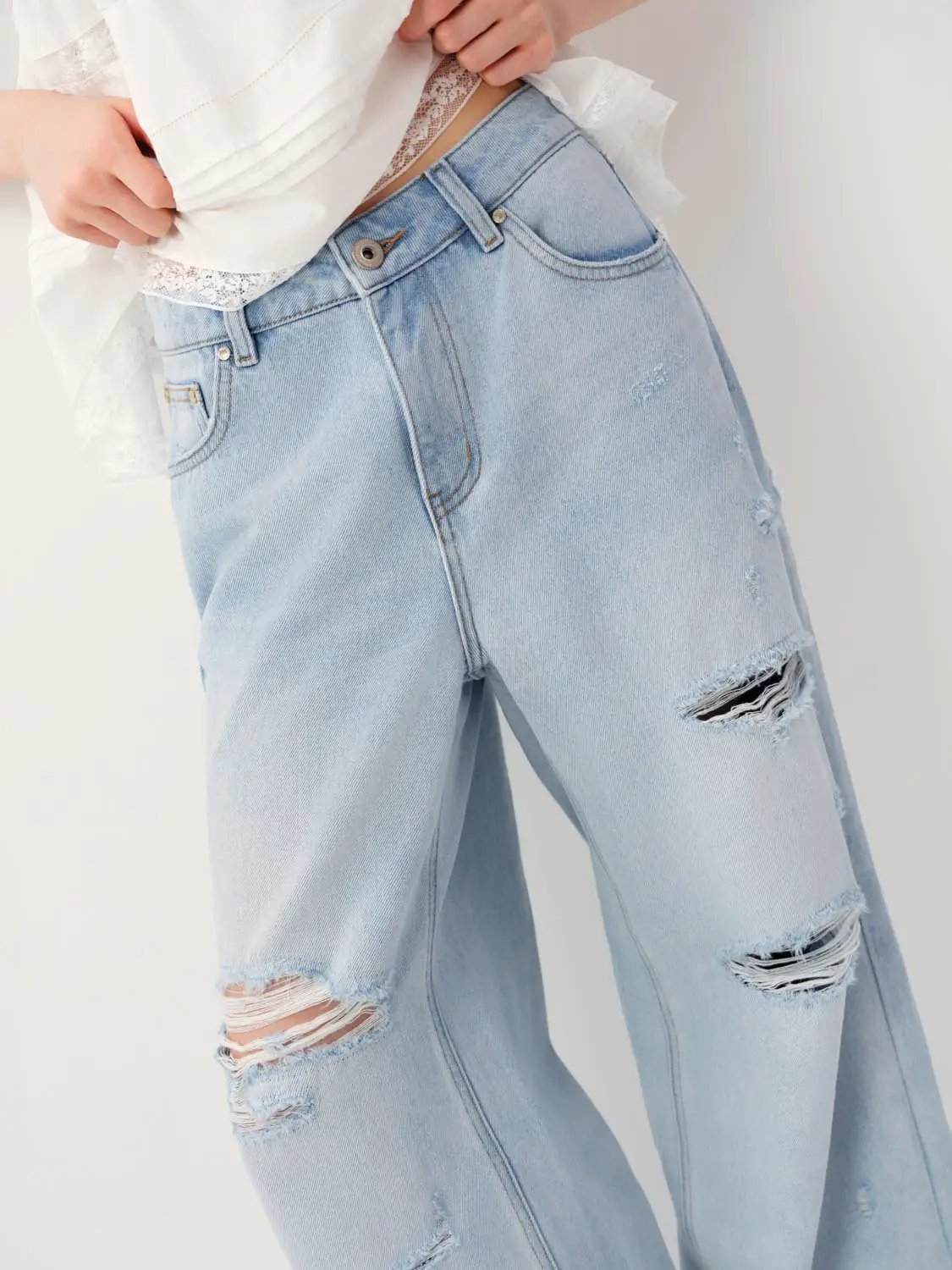 High Waisted Distressed Wide-leg Cotton Jeans