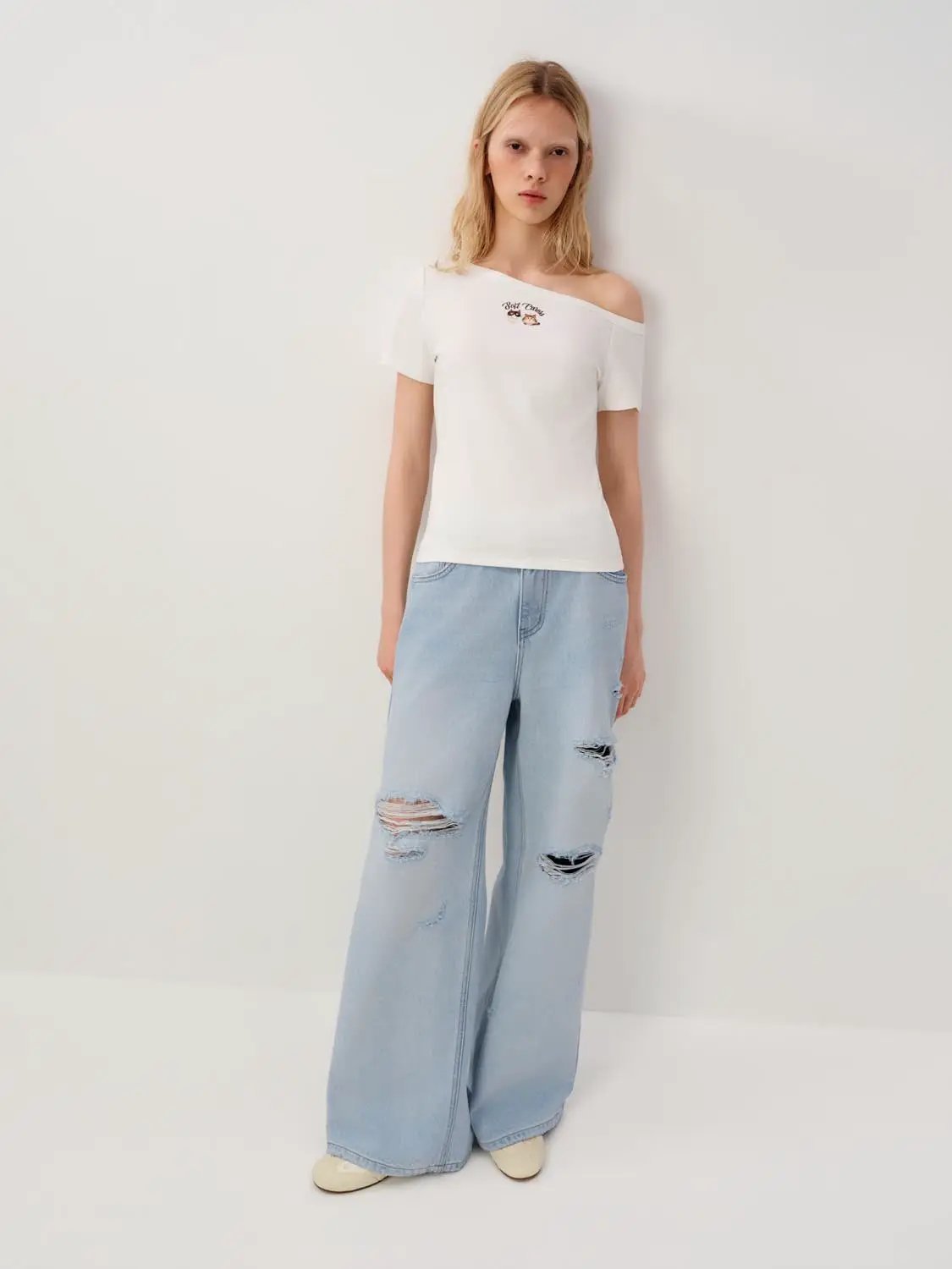 High Waisted Distressed Wide-leg Cotton Jeans