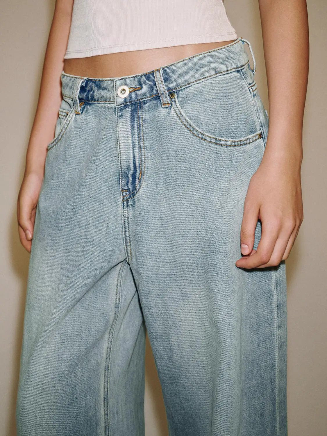 Light Wash Mid-rise Wide-leg Cotton Blend Jeans