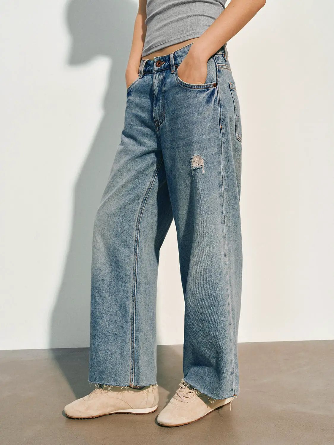 Distressed High-waisted Wide-leg Jeans