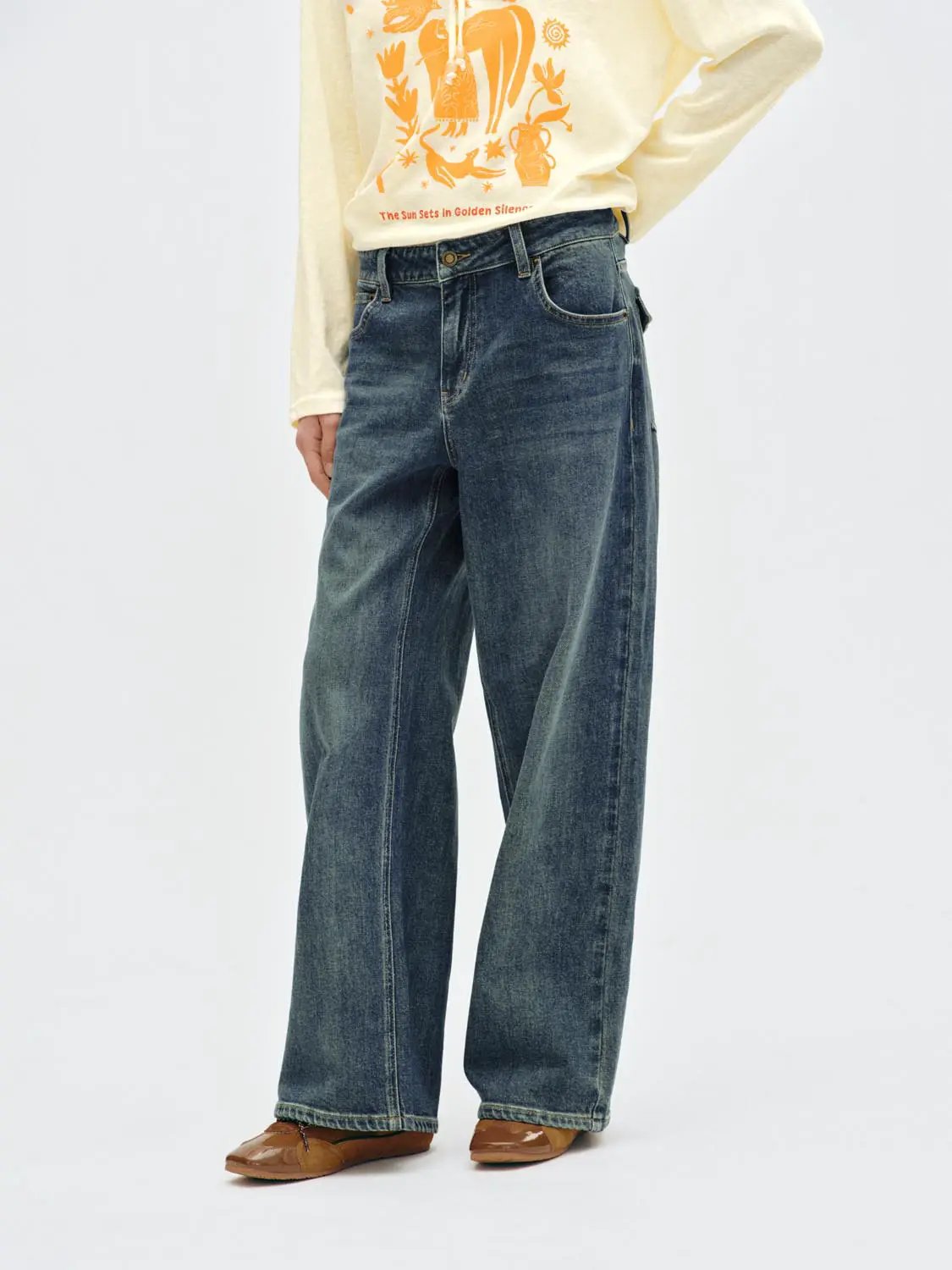 Vintage Washed Wide-leg Mid-rise Cotton Blend Jeans
