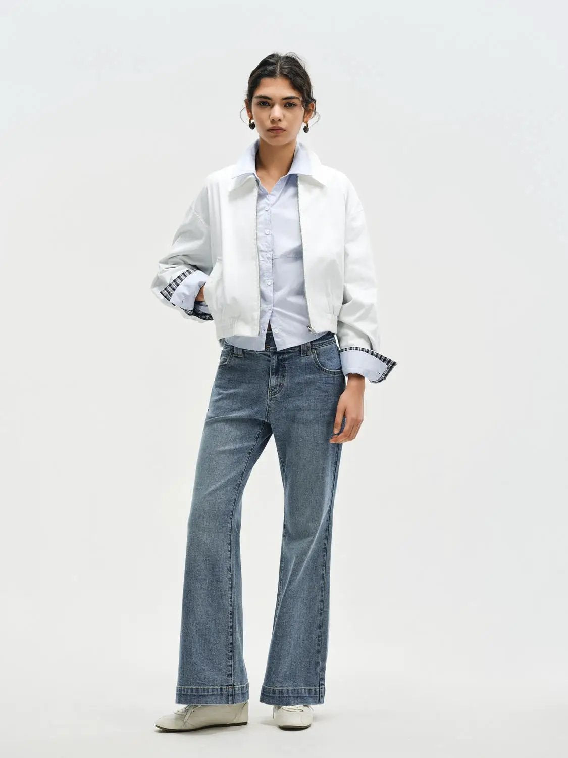 Medium Wash Wide-leg Mid-rise Cotton Jeans