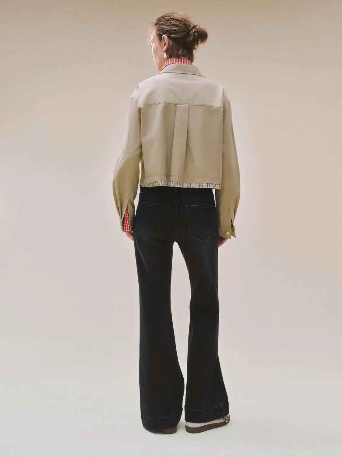 Wash Cuffed Flare High-waisted Cotton Blend Jeans