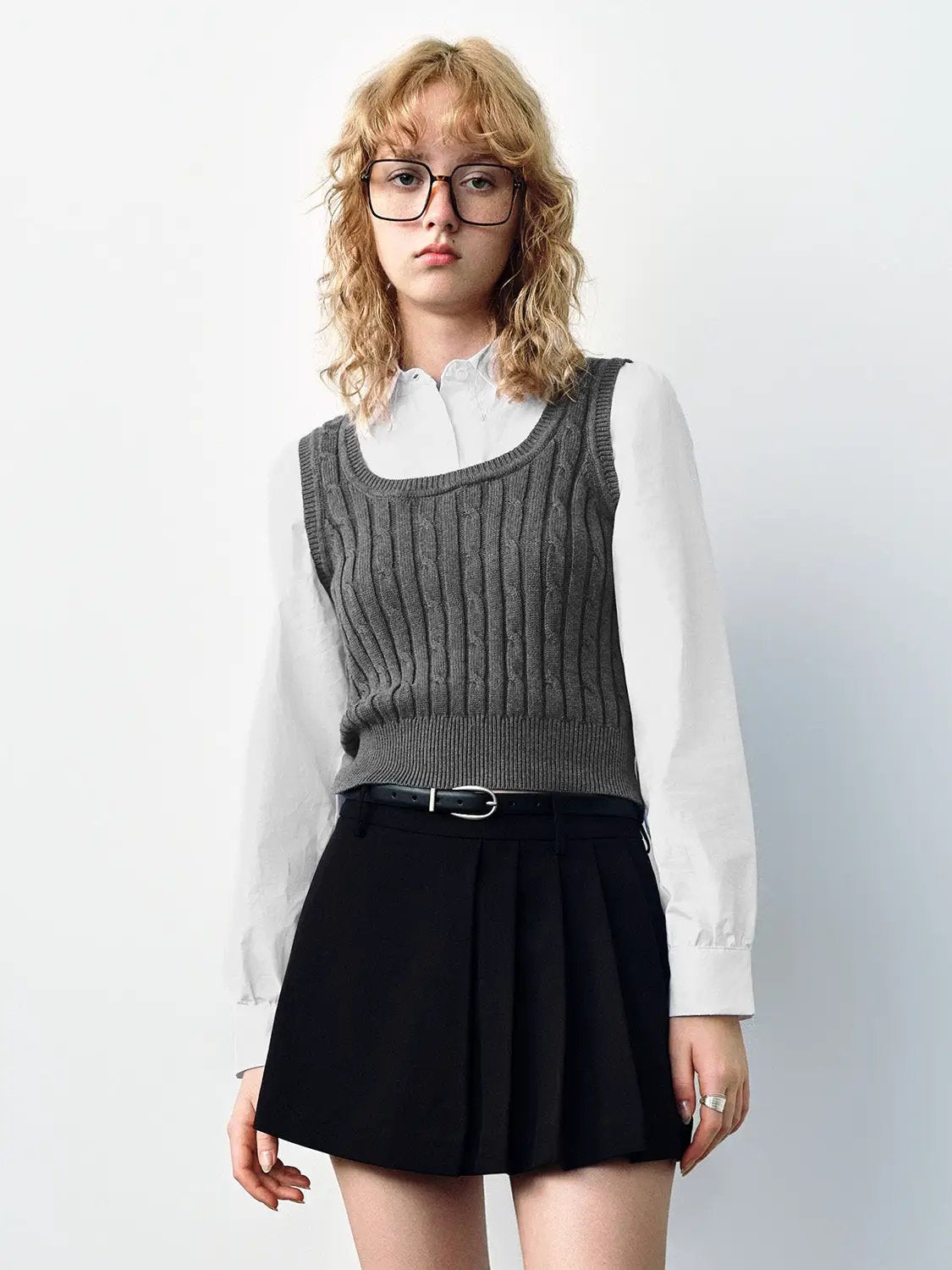 Square Neck Sleeveless Cable Knit Cropped Knit Vest