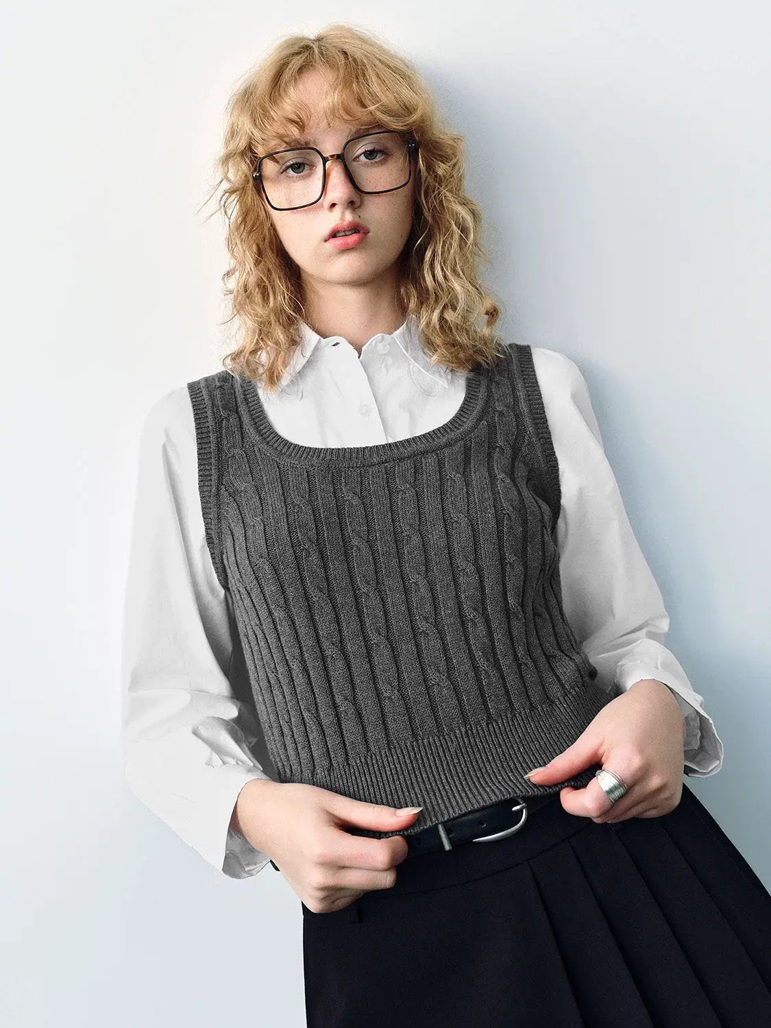 Square Neck Sleeveless Cable Knit Cropped Knit Vest